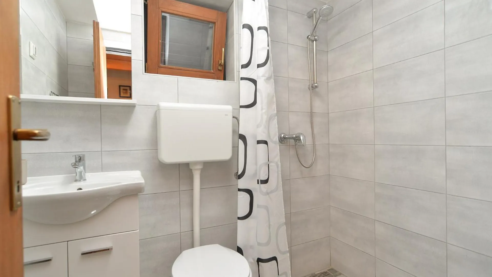 Apartment Mitar 1271 Fazana