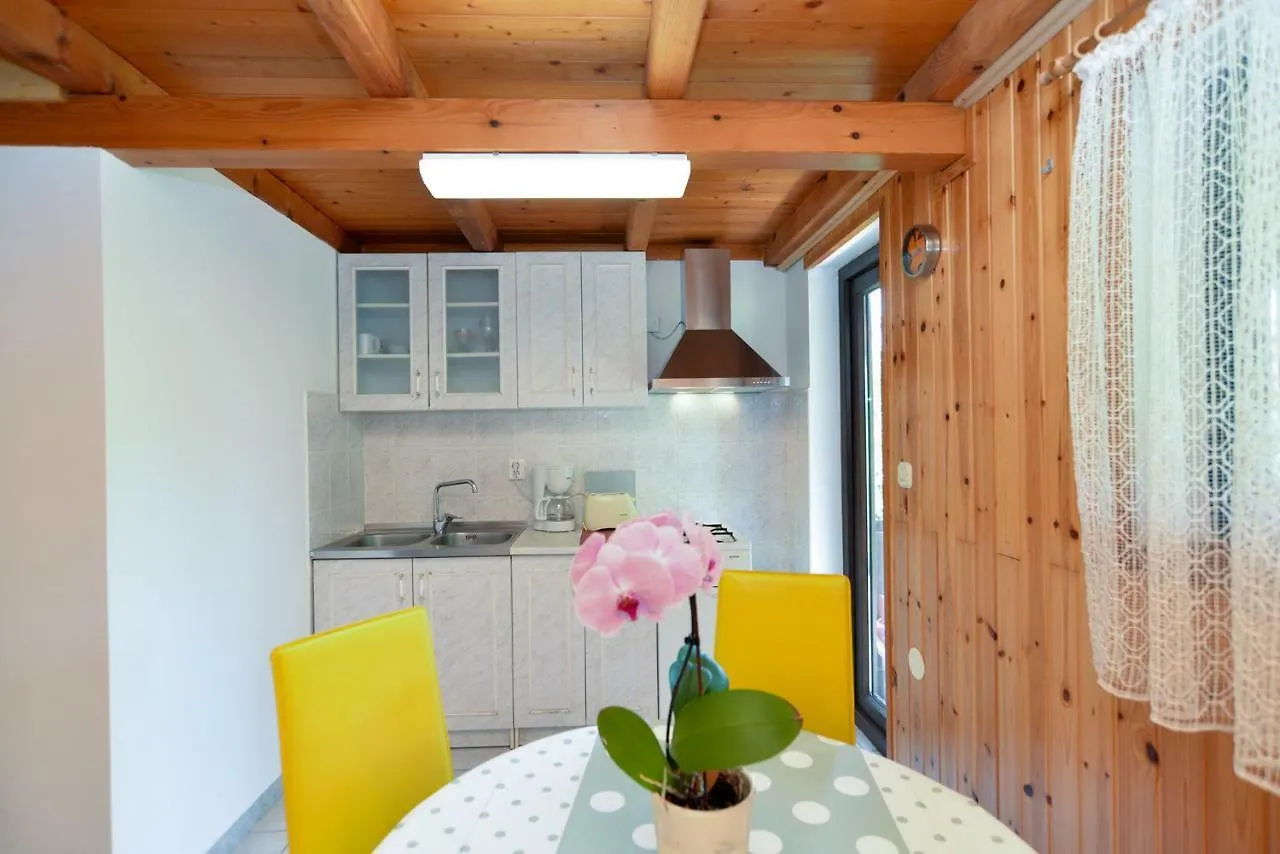 Apartment Mitar 1271 Fazana